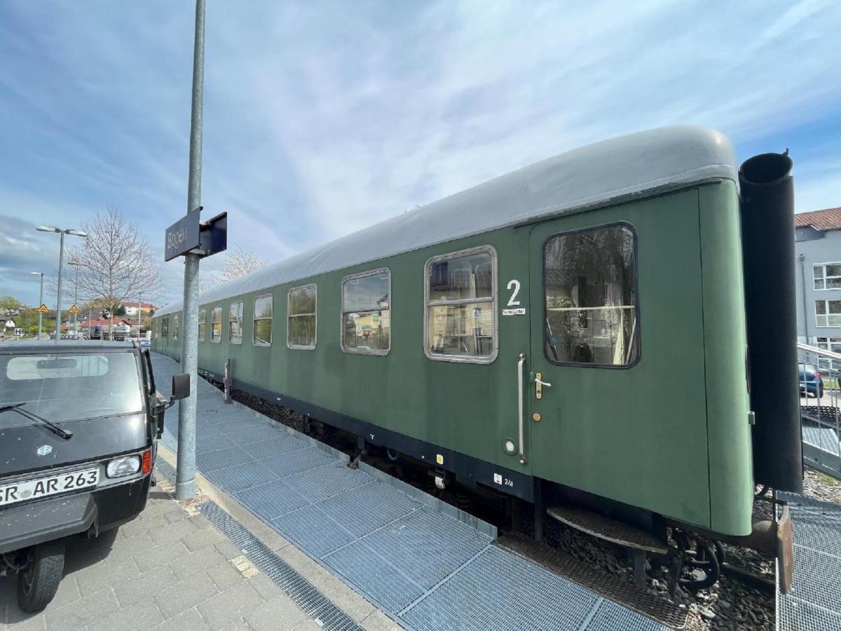 Uebernachten Im Nostalgischen Bahnwaggon Lägenhet Bogen Exteriör bild